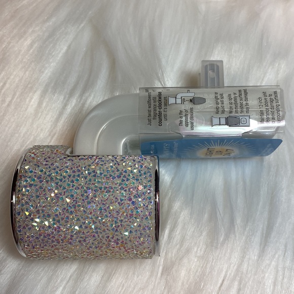 “Clear Gems Nightlight” Wallflowers Fragrance Plug, Bath & Body Works NWT-Sealed - Picture 2 of 9